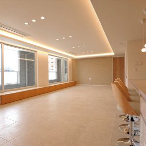 動物病院併用3階建て住宅は、<br>ご来院の方を真剣に考えたデザイン＆技術のおもてなし