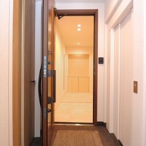 動物病院併用3階建て住宅は、<br>ご来院の方を真剣に考えたデザイン＆技術のおもてなし
