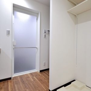 【限りある空間を最大限に活用】こだわりが散りばめられた<br>総タイル張りの3階建て住宅