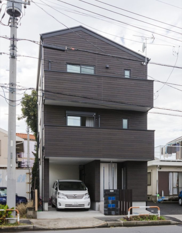 敷地面積約30坪・3階建て住宅