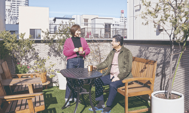 土地を広げるのではなく、空へ広げる